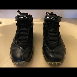 Rare Nike Zoom Vick IV 4.